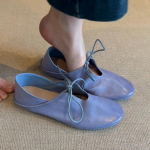 Lamba nahast versioon~ retro pehme nahast tasase tallaga astmelise kontsaga kaheks kandmiseks v&auml;ikesed nahast kingad naistele varakevadine uus paelkinnitusega &otilde;&otilde;nes &uuml;mmargune nina 35 sinine