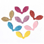 80 TK S&auml;ravad nahast lehtede plaastrid Scrapbookingsi &otilde;mblemine Aksessuaarid Lamedad aplikatsioonid mitmev&auml;rviline