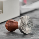 Kohvi tamper, espresso k&auml;sitsi tamper, 304 roostevaba teras Barista jaoks, masinad 53mm Brown