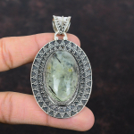 Moss Prehnite ripats Tippkvaliteediga kalliskivist ripats 925 Sterling h&otilde;bedast ripats k&auml;sitsi valmistatud vintage ripats Parim kingitus emale Statementi ripats