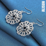 925 Sterling h&otilde;bedane &uuml;mmargune geomeetriline augustamine perforeeritud k&otilde;rvar&otilde;ngad Moodsad pulmaehted 4.30*2.50cm