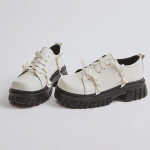 moodsad Naiste Kingad 2024 Retro Armas Pael V&auml;ikesed Nahkkingad Naiste Uued Mustad &Uuml;ksikud Kingad Paksu P&otilde;hjaga &Uuml;mara Ninaga Lahtised Koogikingad 35 must