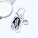 3-tolline Sweet Cartoon Kpop fotokaardihoidja Armas loomake, kes kuvab fotokaardi kaane&uuml;mbrise v&otilde;tmehoidja &otilde;pilaste bussikaardi kaitsja