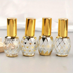 12 ml luksuslik kuldne eeterliku &otilde;li rullpudel, korduvt&auml;idetav parf&uuml;&uuml;mipudel, klaasist rullitav eeterliku &otilde;li pudeli kosmeetikakonteiner Roller Bottle