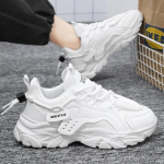 Kevadsuvi Meeste tossud Kvaliteetsed v&otilde;rkkangast hingavad &otilde;hkpadjad Jooksujalatsid Tennisejalatsid Luksuslikud br&auml;ndi platvormkingad Tenis 39 valge