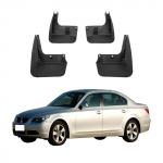 4 TK Porilombid Mudakaitseklapid &Uuml;hilduvad BMW 5-SEERIA E60 4-ukselise sedaaniga 2004 2005 2006 2007 2008 2009 2010 BM-16 must