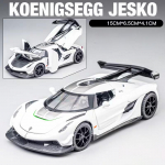 Koenigsegg Jesko Attack Superauto Simulatsioon Valumalmist ja M&auml;nguautod Heli ja Valgus Tagasit&otilde;mmatav Auto 1:32 sulamist mudeli kingitused lastele
