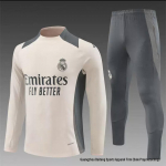Uus Real Madrid vs. Barcelona t&auml;iskasvanute m&auml;ngus&auml;rk ja treening&uuml;likonna komplekt 2526 L