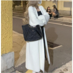 Suur versioon pehmest vahalikust imitatsioonminki villast kootud kampsun s&uuml;gis ja talv lahtine ja laisk Feng Shui minki fliis pikk mantel naistele M beež
