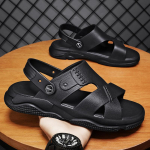 Suvised Unisex Pehmed Kerged sandaalid L&uuml;kandussussid Paarid Sandaalid Sise-/v&auml;lijalatsid naistele ja meestele Aiakingad Rannajalatsid 45 must