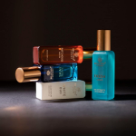 Unisex parf&uuml;&uuml;miparf&uuml;&uuml;mi kinkekomplekt 4x20 ml meestele ja naistele
