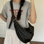 Korea stiilis volditud hobo crossbody kott naistele pehmest PU nahast pelmeen k&auml;ekott suvine vabaaja suure mahutavusega &otilde;lakott 20x6x22cm must