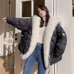 Naiste s&uuml;gis- ja talvine &uuml;lisuur k&otilde;rgekvaliteediline sulejope, millel on pehme krae ja avar jakk XL