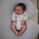 Imearmas elutruu 50 cm riidest keha Reborn Doll Marley True To Like magab suletud silmadega Vasts&uuml;ndinud nukk istutatud juustega Elus beebinukud lastele m&auml;nguasi 50cm cloth body