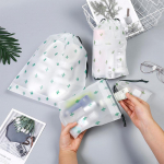 Piiri&uuml;lene multifilmide reisikott kingade ja k&auml;ter&auml;tikute jaoks 10*15*16 wire