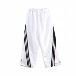 Laste hip-hopi tantsukost&uuml;&uuml;mid: Poiste trummishow ja t&uuml;drukute s&uuml;gisene t&auml;navastiili &uuml;likond. 140 cm