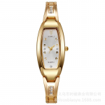 Elegantne naiste k&auml;ekellad Tippbr&auml;nd Naiste kvartsk&auml;ekellad Moekujundus Naiste kingitused Kell valge