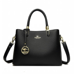 K&auml;ekott Pehmest Nahast Kott Suure Mahutavusega Crossbody Kott must