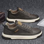 Klassikalised meeste tossud platvormiga paeltega vabaaja jalan&otilde;ud meestele nahast tossud uued mugavad madalad jalan&otilde;ud kevadised meeste mokassiinid 39