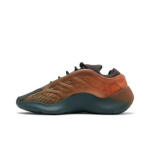 adidas Yeezy 700 V3 'Copper Fade' GY4109 Meeste Kingad EU 44.5 vask