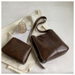 Naiste kott Suure mahutavusega &auml;mbrikott &Uuml;he &otilde;laga, PU-nahast kaenlaaluse kott kohv