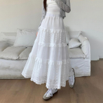 Valge &otilde;&otilde;nsa pikk koogiseelik Naiste kevadine k&otilde;rge v&ouml;&ouml;kohaga pits, lapiline volang, joon Midi seelikud, magusad balletir&otilde;ivad S valge