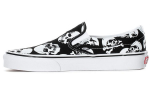 Slip-On Vans 'Skulls' VN0A38F7H0B 35