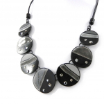 NOA [H9079] - Collier Cr&eacute;ateur 'Nora' gris noir hall