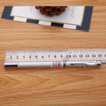 4-&uuml;hes sisset&otilde;mmatav &otilde;petaja osuti Sisset&otilde;mmatav esitlus &Otilde;petusosuti k&auml;eshoitav esitlus 1pcs h&otilde;be