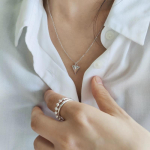 S925 h&otilde;bedane armastav s&uuml;damega kaelakee naiste erihuviga disain kerge luksuslik l&auml;ikiv virsikuv&auml;rvi s&uuml;dameripats, lihtne rangluu kett 925