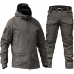 Meeste talvine lumine v&auml;litingimustes Softshell soe &uuml;likond, soe jope + soojad p&uuml;ksid, 2-osaline komplekt XXXL