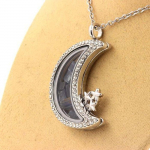 Pierres et Min&eacute;raux. Collier Kyanite brut. Mod&egrave;le Lune.