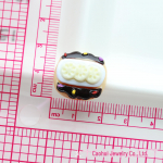 Isetehtud epoks&uuml;vaigust sushi toidu simulatsiooniga telefoni&uuml;mbris ja ehtepaelte komplekt Approx. 2.2cm x 1.8cm