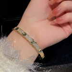 T&auml;histaevas Laiendatud V&auml;ljaanne Vask Komplekt Tsirkoon K&auml;ev&otilde;ru Kingitus Premium Paari K&auml;ev&otilde;ru Aksessuaaridega 19CM