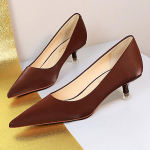 Kingad Naistele 4,5 cm Kontsad Terava Otsaga Naiste Pumbad Moodsad Kitten Heels Suurused 34-43 Seksikad Keskkontsaga Naiste Kingad 2025 34 veinipunane v&auml;rv