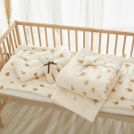 A-klassi laste lasteaiavoodipesukomplekt: P&auml;evatekk, Tekk ja Padi Infant Bed 3-Piece Set [Kindergarten/Infant Bed]