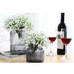 Gypsophila lilleseade kaunistamine Kodu v&otilde;ltslillega pruut, kellel on lilled