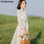 S&uuml;gisene naiste pikk kleit Beež lilledega tr&uuml;kitud armas elegantne &scaron;ifoonist plisseeritud kleit S beež