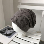 Vintage unisex kootud m&uuml;ts Naiste &otilde;hukesed hallid rebenenud auguga nokam&uuml;tsid M&uuml;tsid soojad m&uuml;tsid Skullies Hip hop nokam&uuml;tsid M&uuml;tsid R&otilde;ivad Aksessuaarid 56-58cm hall