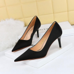 Moodsad ja minimalistlikud k&otilde;rged kontsad, terava otsaga, seksikad siidist &uuml;ksikud kingad 7,5 cm 34 must