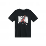 Air Jordan tr&uuml;kitud kirjalogoga Meeste kaelusega T-s&auml;rk, must CJ6307-010 XS