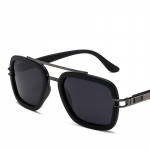 Moodsad ruudukujulised prillid lahedad mehed vintage luksusbr&auml;ndi disainiga punk metallist p&auml;ikeseprillid meeste ja naiste &uuml;lisuured UV400 prillid