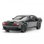 1/32 Dodge Challenger SRT Sulamist Sportauto Mudel Simulatsioon Valatud Metallist M&auml;nguasi Muscle Car Mudel Heli ja Valgus Laste M&auml;nguasi Kingitus must