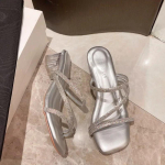 Mood Naiste kingad Sussid K&otilde;rged kontsad Kandilised varvassussid Fashion 2024 Uued naiste sussid kivist kaunistus Zapatos De Mujer 34 beež