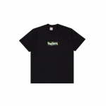 Supreme Karbikujulise logoga T-s&auml;rk (S&uuml;gis/Talv 23) EU L must