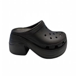 Crocs Classic Lastejalatsid Unisex Sandaalid & Pl&auml;tud 34-35(M3W5) must