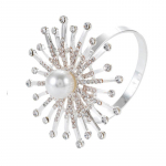4 tk Rhinestonest p&auml;evalillest salvr&auml;tikute r&otilde;ngaid p&uuml;hade pulmapeolaua kaunistamiseks salvr&auml;tikuhoidja 4pcs kuld