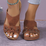 Uued naiste lillelised kiilu sandaalid suvised sussid Mugavad vabaaja libisemiskindlad ranna-rooma naiste sussid Zapatos Mujer 35