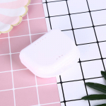 Praktiline mitmev&auml;rviline aukudega v&auml;ike hambakast Hambaproteesikarbi breketikarp valge