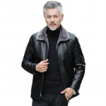 Isa talvejope, millele on lisatud sametist ja paksendatud keskealine uus nahktagi, keskealiste ja eakate meeste karusnahast integreeritud nahktagi M